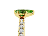 Yellow gold Pear Cut Cut Diamond Pavé Band with Four-Prong Setting_5