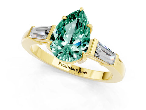 Yellow gold Pear Cut Cut Diamond Ring with Tapered Baguette Side Stones in Four-Prong Setting_1