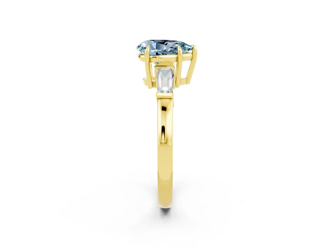 Yellow gold Pear Cut Cut Diamond Ring with Tapered Baguette Side Stones in Four-Prong Setting_2