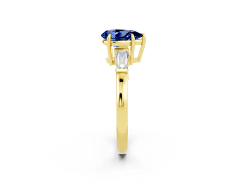 Yellow gold Pear Cut Cut Diamond Ring with Tapered Baguette Side Stones in Four-Prong Setting_2