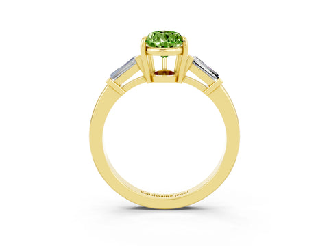 Yellow gold Pear Cut Cut Diamond Ring with Tapered Baguette Side Stones in Four-Prong Setting_3