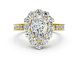 Yellow gold Pear Cut Cut Halo Diamond Pavé Engagement Ring with Milgrain Detailing_15