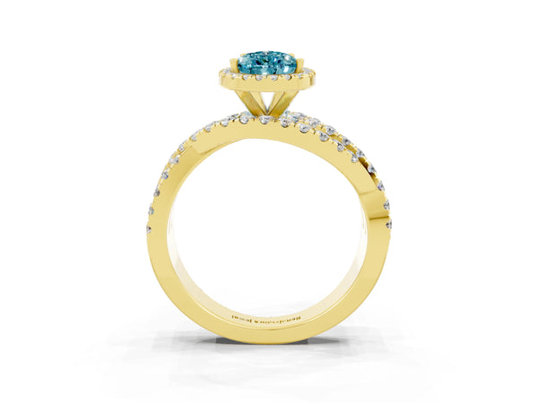 Yellow gold Pear Cut Cut Halo Split Shank Prong Setting Ring