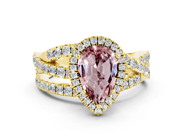 Yellow gold Pear Cut Cut Halo Split Shank Prong Setting Ring