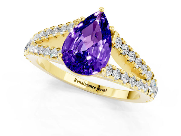 Yellow gold Pear Cut Tanzanite Split Shank Engagement Ring with Round Pavé and Prong Setting