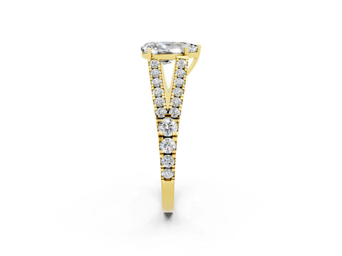 Yellow gold Pear Cut Cut Split Shank Pave Diamond Engagement Ring with Four-Prong Setting_2
