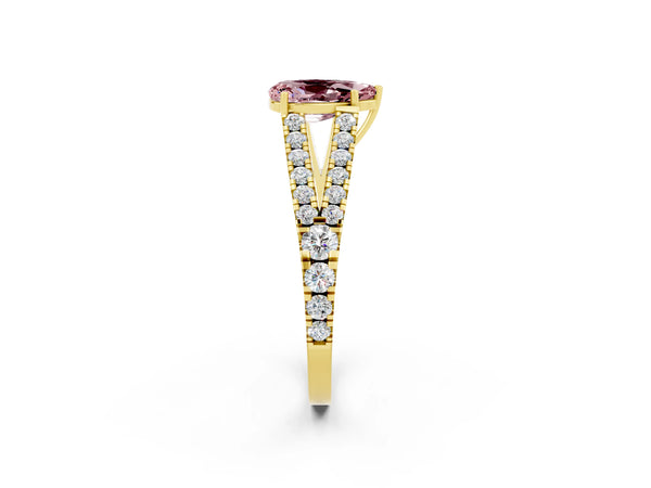 Yellow gold Pear Cut Cut Split Shank Pave Diamond Engagement Ring with Four-Prong Setting