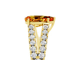 Yellow gold Pear Cut Cut Split Shank Pave Diamond Engagement Ring with Four-Prong Setting_5