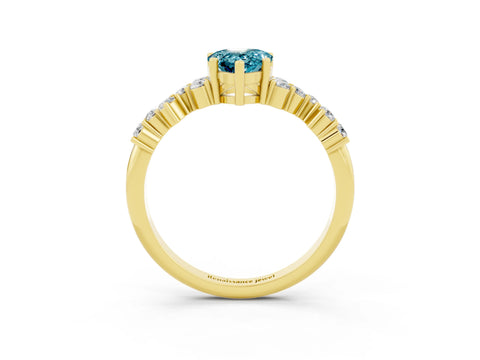Yellow gold Pear Cut Diamond Cluster Pavé Band with Four-Prong Setting_3