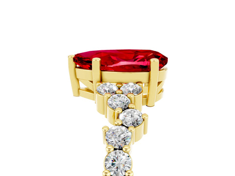 Yellow gold Pear Cut Diamond Cluster Pavé Band with Four-Prong Setting_5
