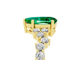 Yellow gold Pear Cut Diamond Cluster Pavé Band with Four-Prong Setting_5