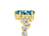 Yellow gold Pear Cut Diamond Cluster Pavé Band with Four-Prong Setting_5