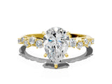 Yellow gold Pear Cut Diamond Cluster Side Stone Solitaire Ring with Prong Setting_80