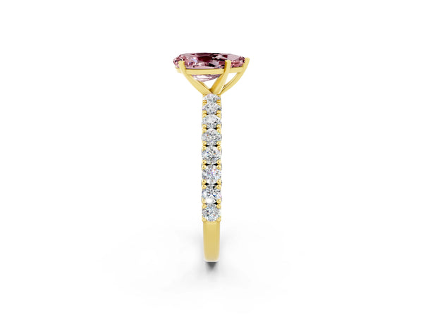 Yellow gold Pear Cut Diamond Pavé Band Solitaire Ring with Prong Setting
