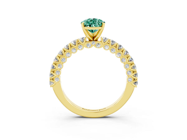 Yellow gold Pear Cut Diamond Pavé Band Solitaire Ring with Prong Setting
