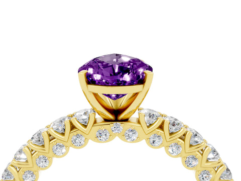 Yellow gold Pear Cut Diamond Pavé Band Solitaire Ring with Prong Setting_4