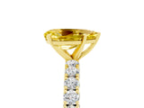 Yellow gold Pear Cut Diamond Pavé Band Solitaire Ring with Prong Setting_5
