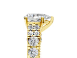 Yellow gold Pear Cut Diamond Pavé Band Solitaire with Four-Prong Setting_31