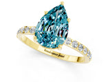 Yellow gold Pear Cut Diamond Pavé Band with Six-Prong Setting_1
