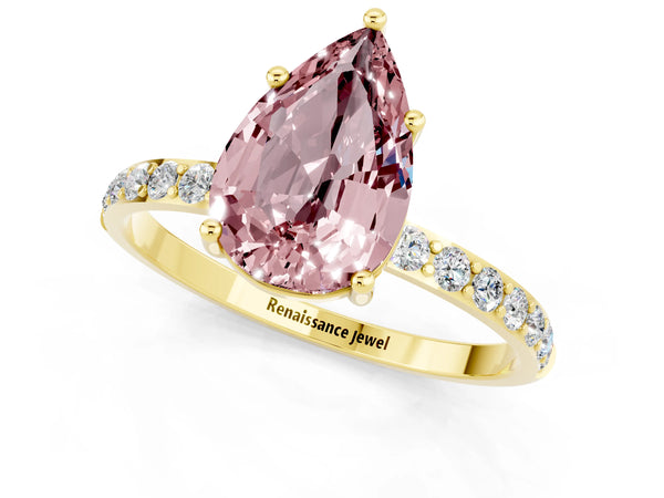 Yellow gold Pear Cut Diamond Pavé Band with Six-Prong Setting