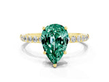 Yellow gold Pear Cut Diamond Pavé Band with Six-Prong Setting