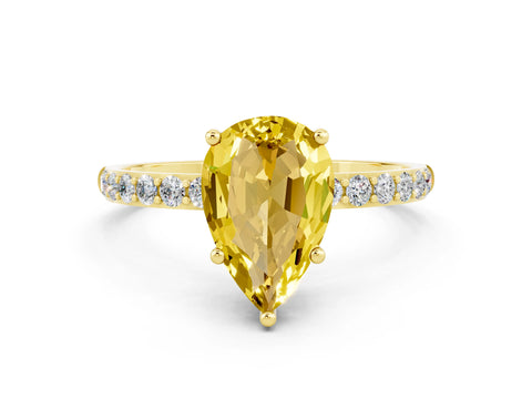 Yellow gold Pear Cut Diamond Pavé Band with Six-Prong Setting