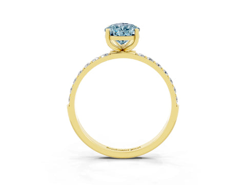 Yellow gold Pear Cut Diamond Pavé Band with Six-Prong Setting_3