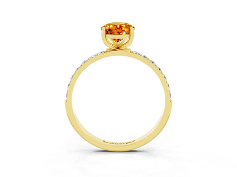 Yellow gold Pear Cut Diamond Pavé Band with Six-Prong Setting_3