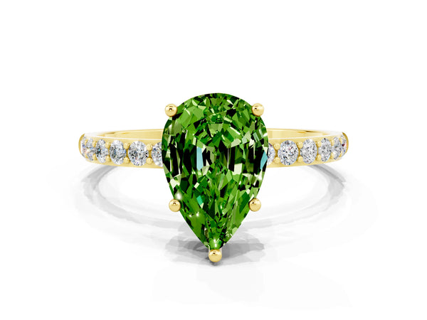 Yellow gold Pear Cut Diamond Pavé Band with Six-Prong Setting