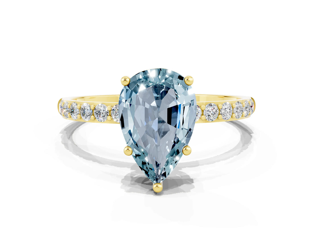 Yellow gold Pear Cut Diamond Pavé Band with Six-Prong Setting