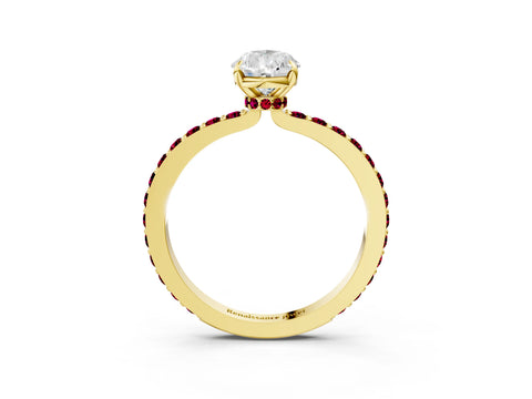 Yellow gold Pear Cut Diamond Pavé Engagement Ring with Round with Garnet side stone Accents and Prong Setting_3
