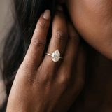 Yellow gold Pear Cut Diamond Solitaire Engagement Ring with Classic Band and Four-Prong Setting_172