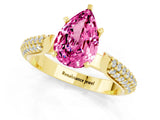 Yellow gold Pear Cut Diamond Solitaire Engagement Ring with Pavé Band and Four-Prong Setting_1