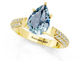 Yellow gold Pear Cut Diamond Solitaire Engagement Ring with Pavé Band and Four-Prong Setting_1