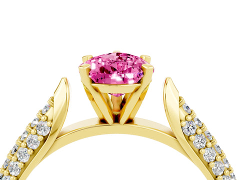 Yellow gold Pear Cut Diamond Solitaire Engagement Ring with Pavé Band and Four-Prong Setting_4
