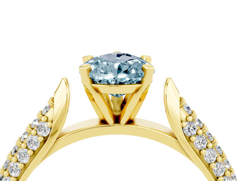 Yellow gold Pear Cut Diamond Solitaire Engagement Ring with Pavé Band and Four-Prong Setting_4