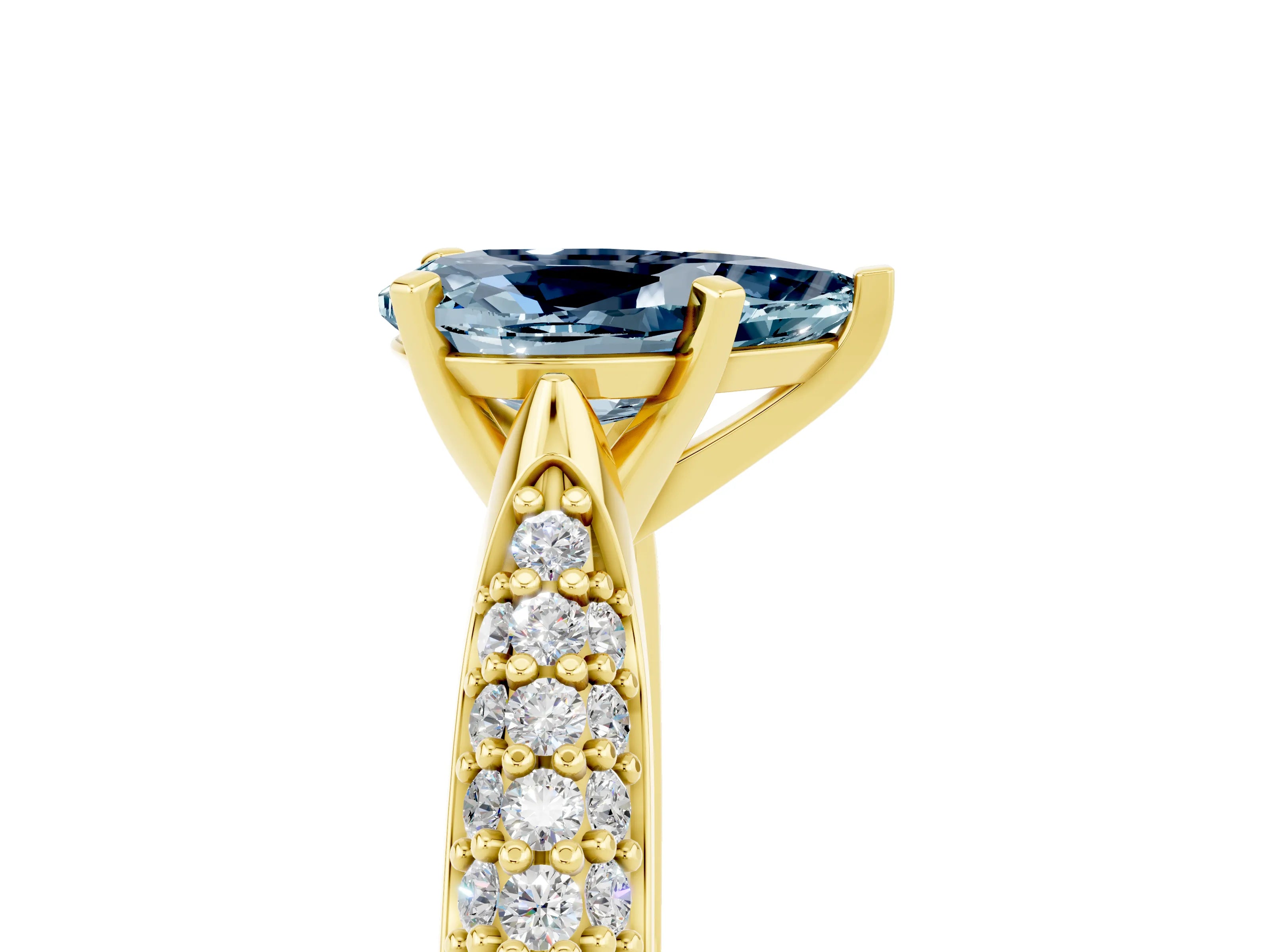 Yellow gold Pear Cut Diamond Solitaire Engagement Ring with Pavé Band and Four-Prong Setting_5