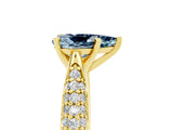 Yellow gold Pear Cut Diamond Solitaire Engagement Ring with Pavé Band and Four-Prong Setting_5