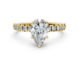 Yellow gold Pear Cut Diamond Solitaire Pavé Engagement Ring with Round Band and Prong Setting_82