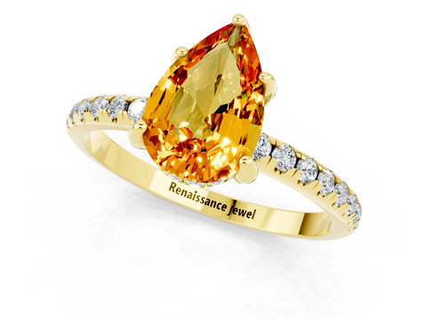 Yellow gold Pear Cut Diamond Solitaire Ring with Four-Prong Setting and Pavé Band_1
