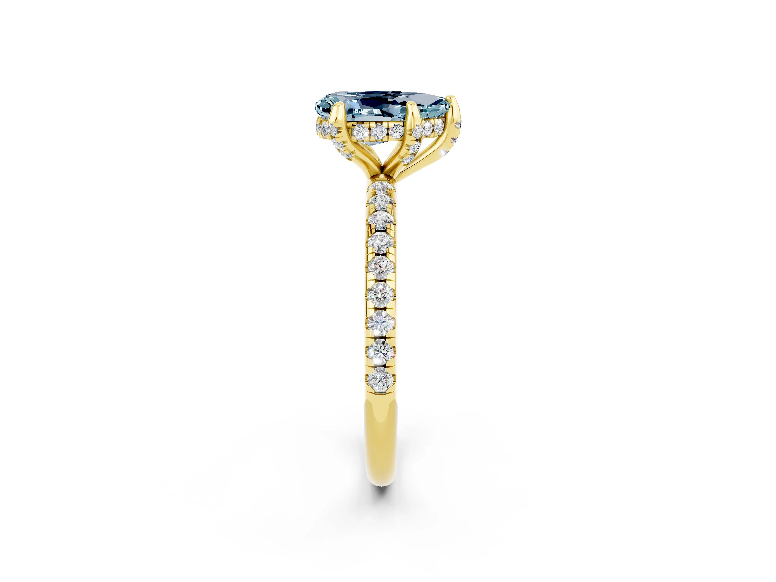 Yellow gold Pear Cut Diamond Solitaire Ring with Four-Prong Setting and Pavé Band_2