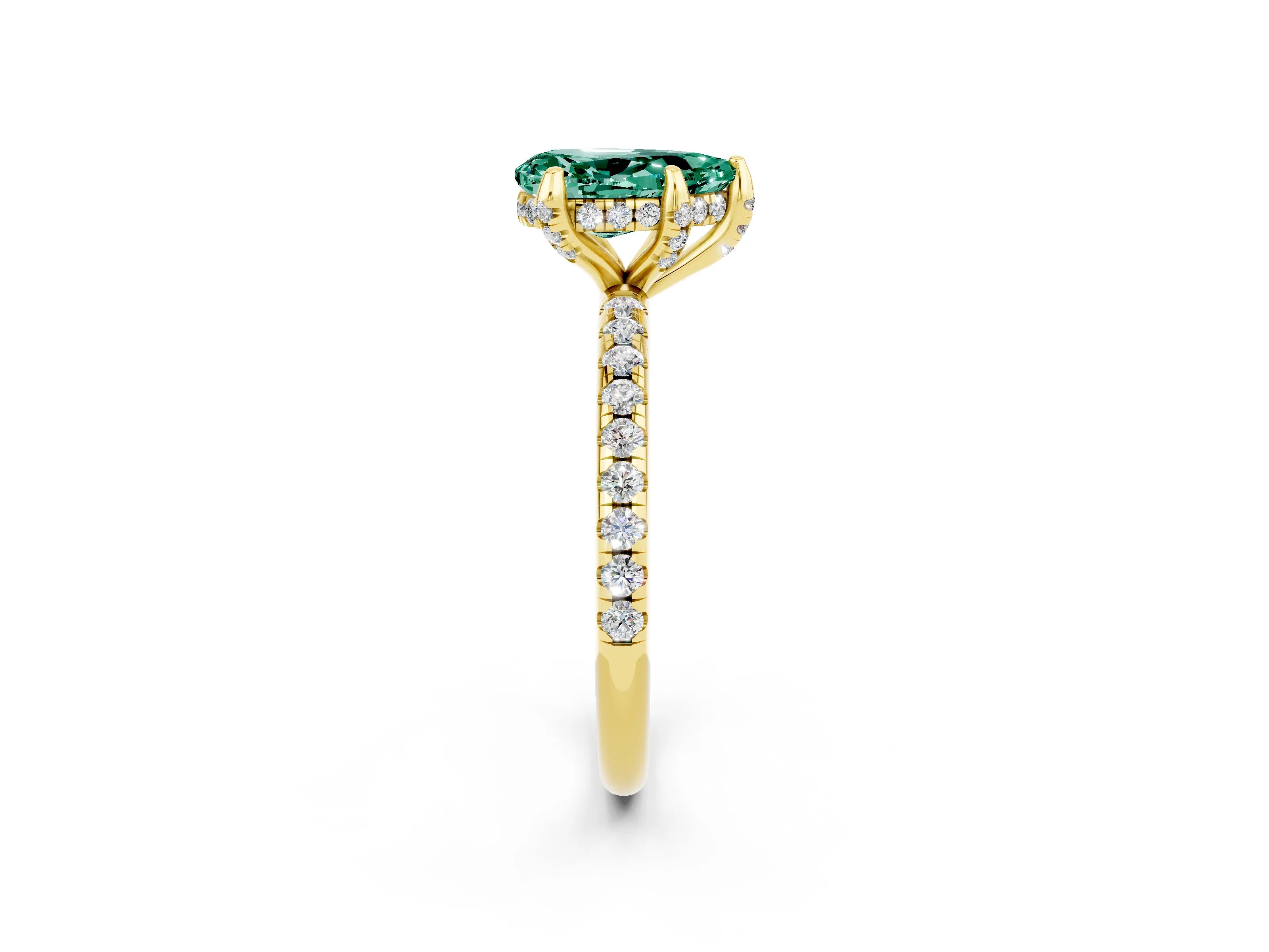 Yellow gold Pear Cut Diamond Solitaire Ring with Four-Prong Setting and Pavé Band_2