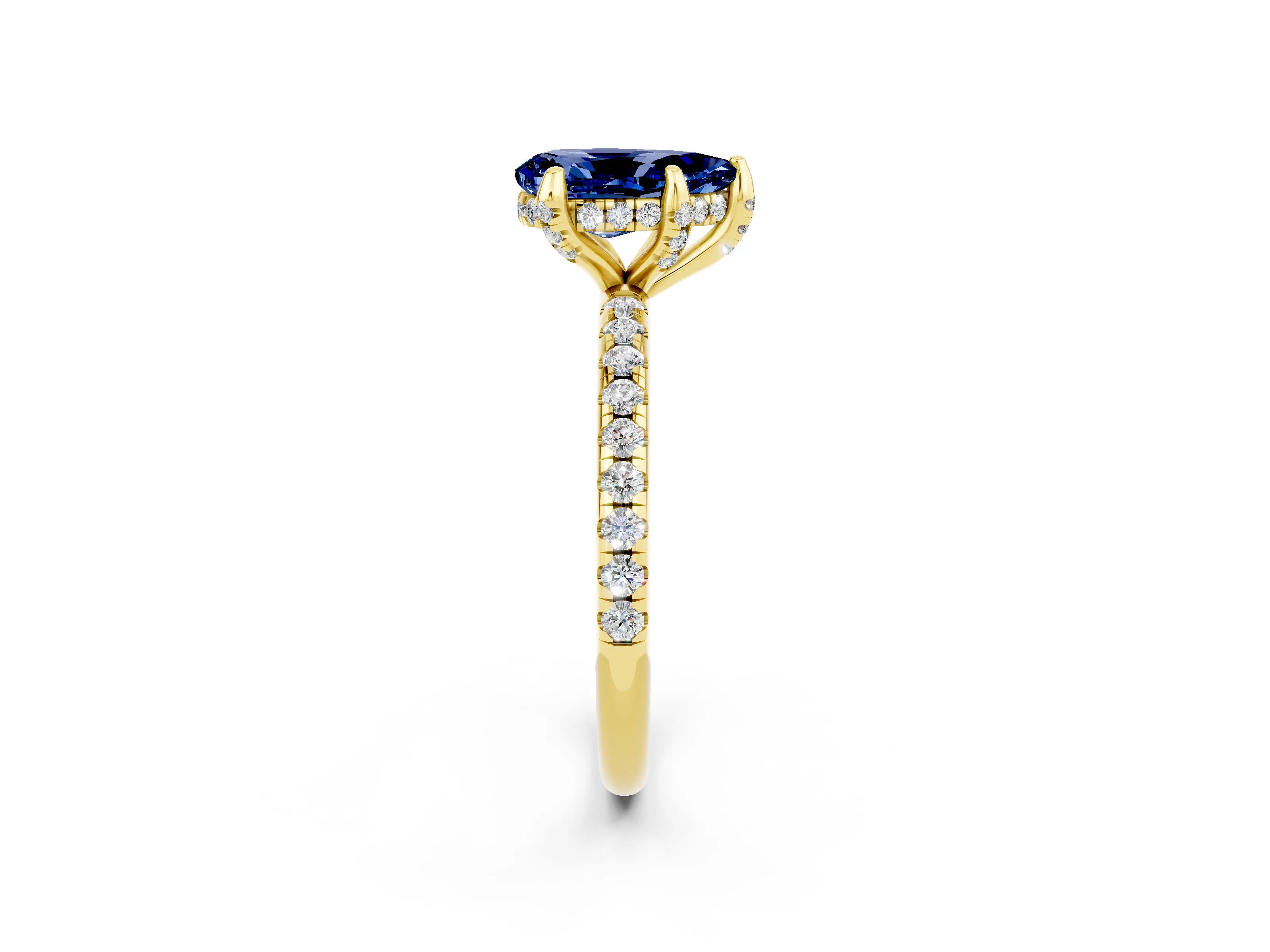 Yellow gold Pear Cut Diamond Solitaire Ring with Four-Prong Setting and Pavé Band_2