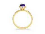 Yellow gold Pear Cut Diamond Solitaire Ring with Four-Prong Setting and Pavé Band_3