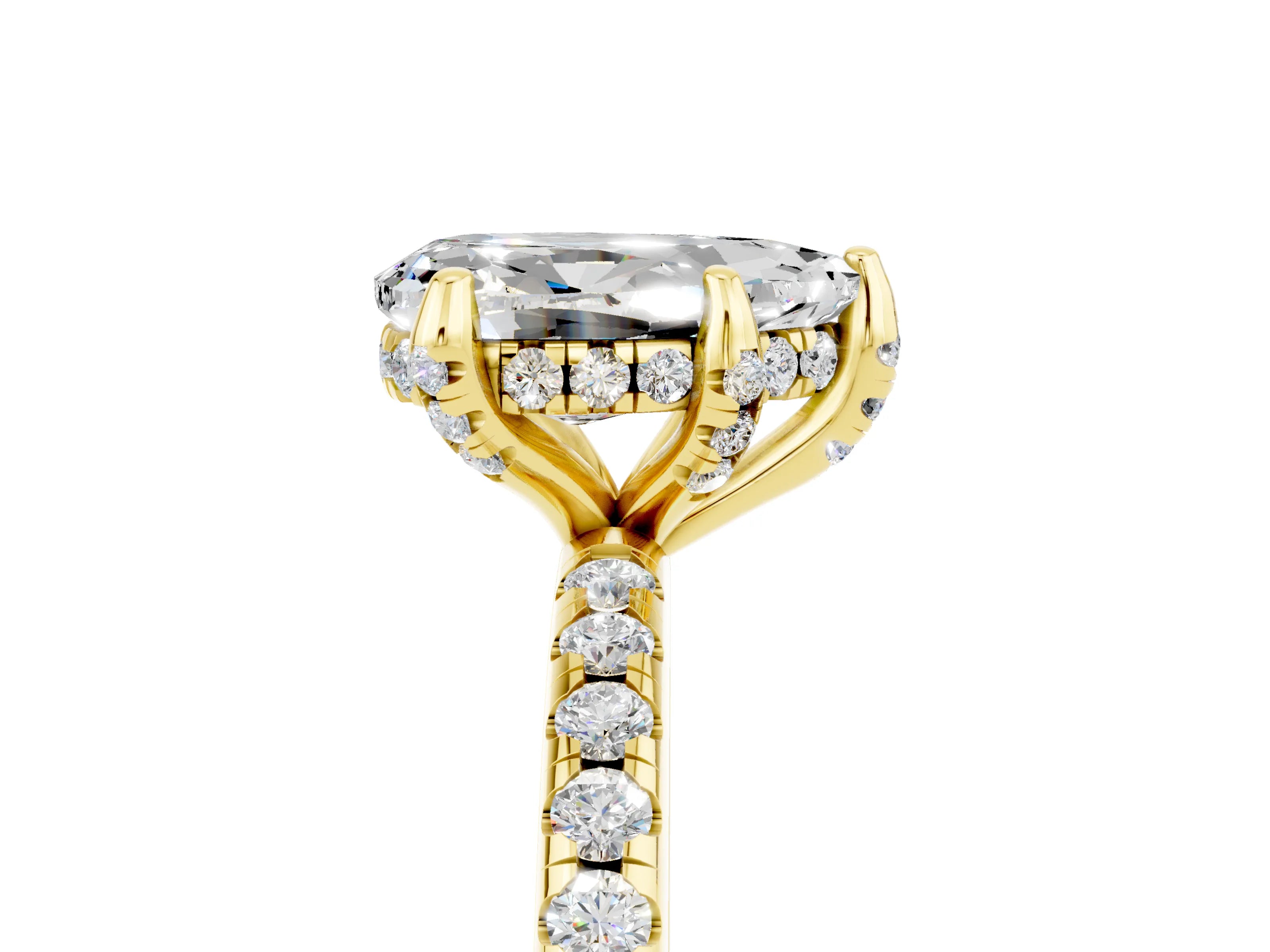 Yellow gold Pear Cut Diamond Solitaire Ring with Four-Prong Setting and Pavé Band_5