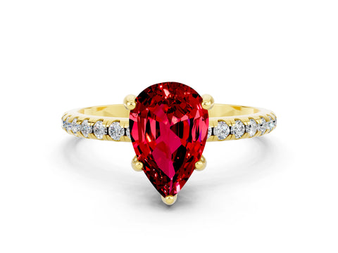 Yellow gold Pear Cut Diamond Solitaire Ring with Four-Prong Setting and Pavé Band