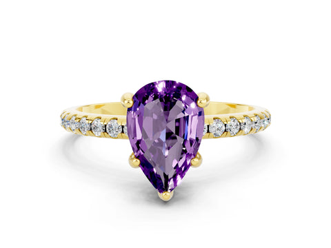 Yellow gold Pear Cut Diamond Solitaire Ring with Four-Prong Setting and Pavé Band