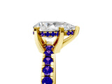 Yellow gold Pear Cut Diamond Solitaire Ring with Pavé Band and Four-Prong Setting_5