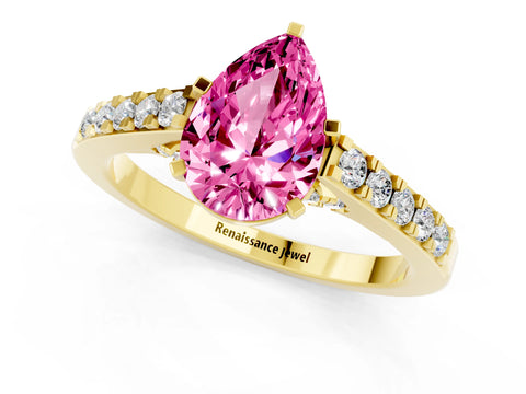 Yellow gold Pear Cut Diamond Solitaire Ring with Pavé Band and Prong Setting_1