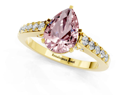 Yellow gold Pear Cut Diamond Solitaire Ring with Pavé Band and Prong Setting_1